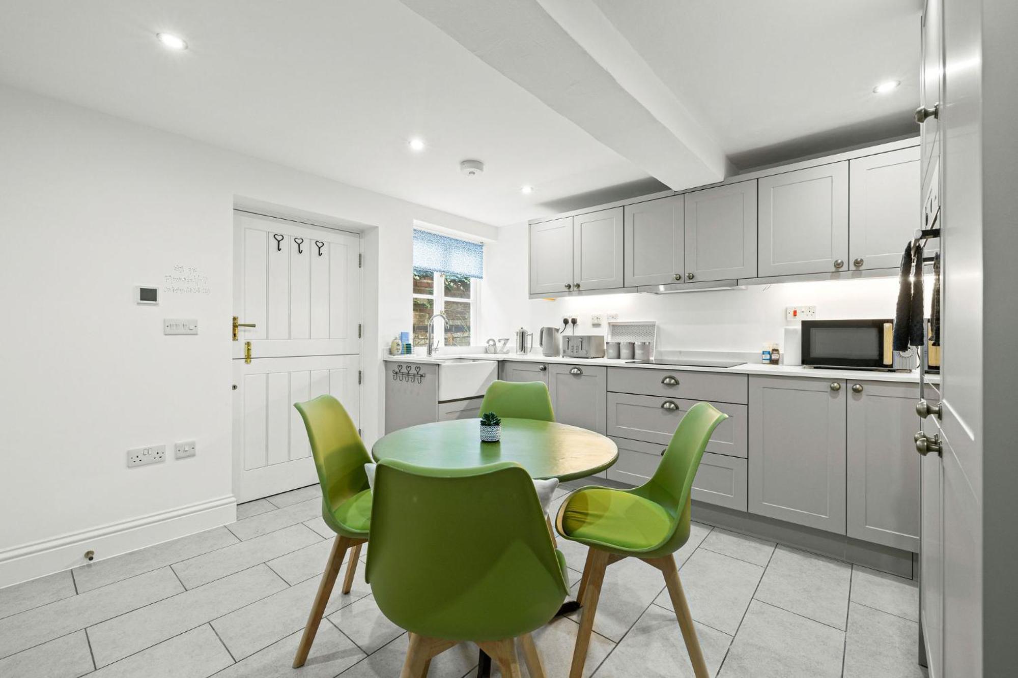 Bell Cottage By Ludlow Castle With Onsite Parking Esterno foto