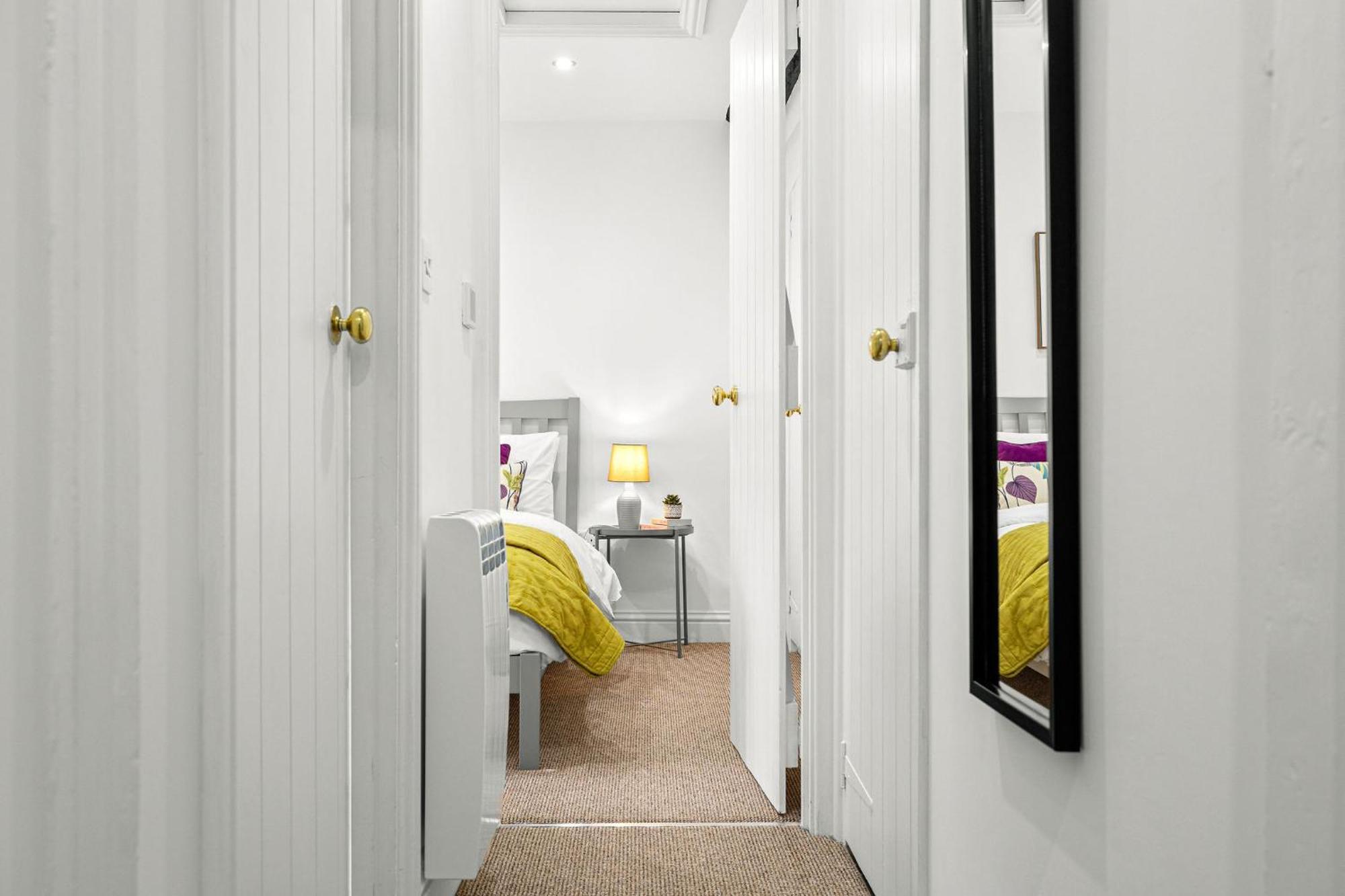 Bell Cottage By Ludlow Castle With Onsite Parking Esterno foto